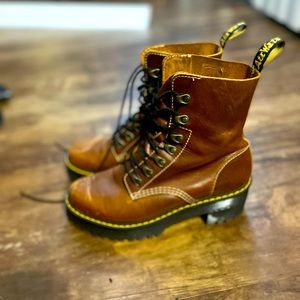 Dr Martens Women’s Size 8